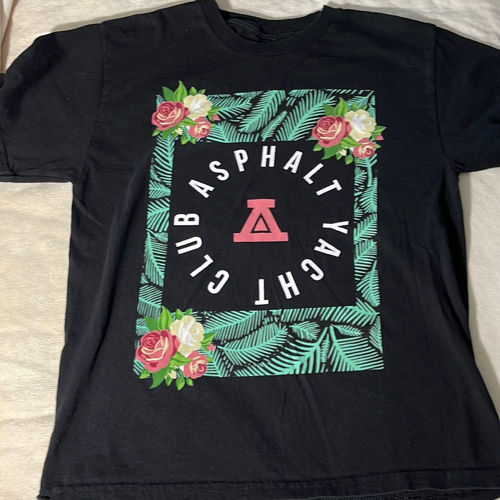 Asphalt yacht club t-shirt.